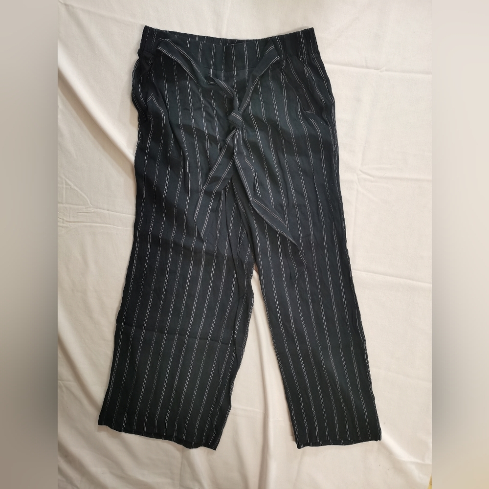 Aritzia Wilfred Women's Black White Stiped Wide Leg Trouser Pants Jumpsuits M